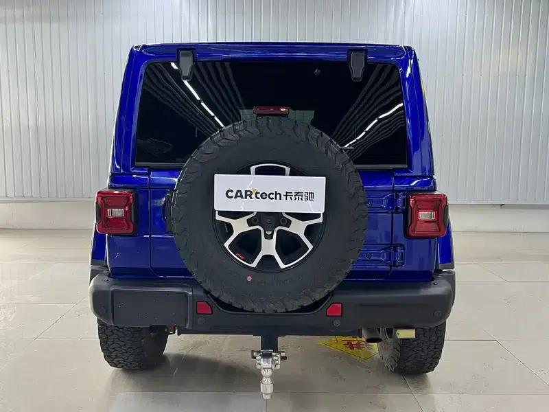 Jeep Wrangler 2022 2.0L Automatic 4WD 5-seater Parallel Import — миниатюра 5