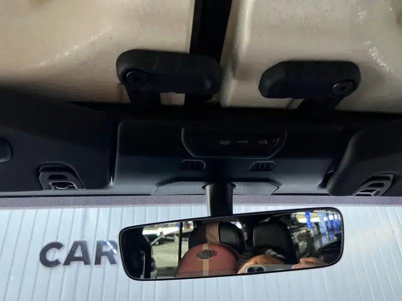 Jeep Wrangler 2022 2.0L Automatic 4WD 5-seater Parallel Import — миниатюра 6