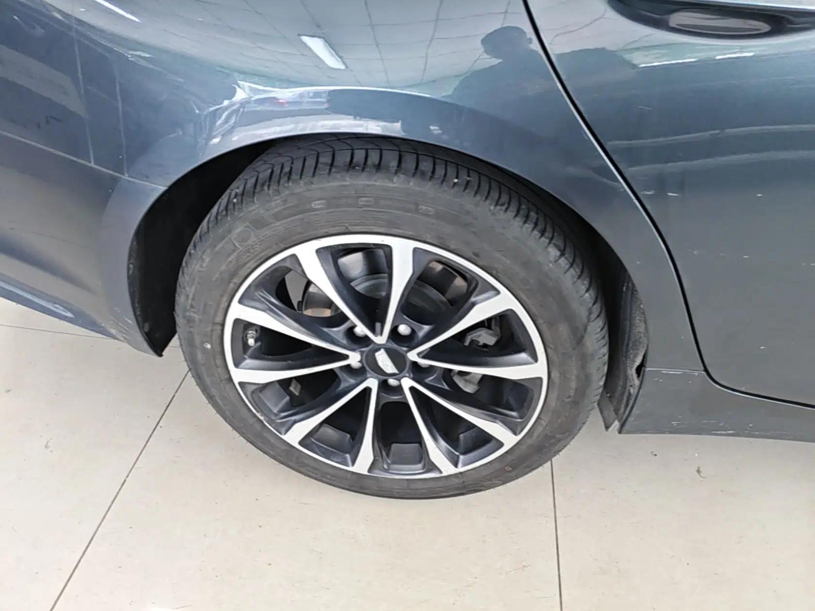 Cadillac CT5 2022 28T Prestige Edition — миниатюра 11