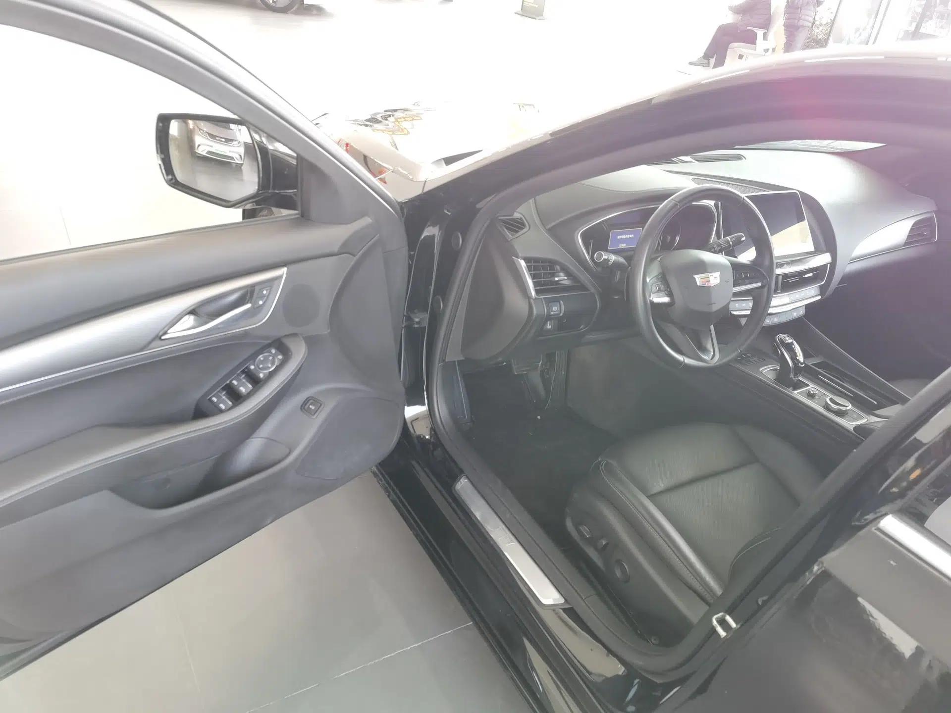 Cadillac CT5 2022 28T Luxury Version (Standard Edition) — миниатюра 23