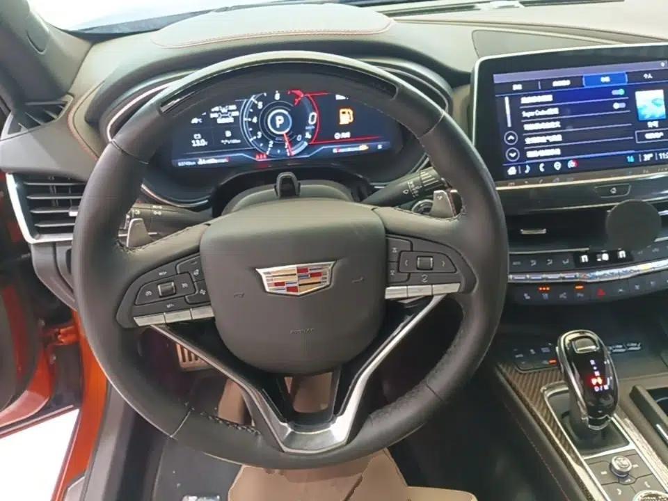 Cadillac CT5 2022 28T Platinum Super Driver-Assistance Edition — миниатюра 13