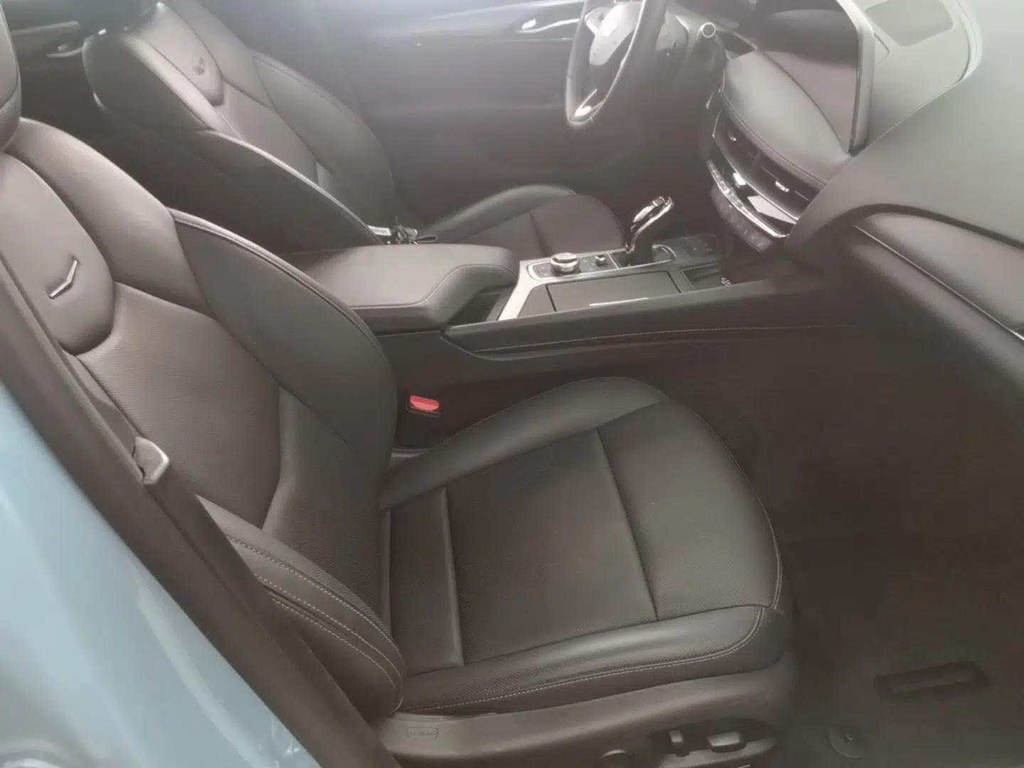Cadillac CT5 2025 28T Track Performance Edition — миниатюра 24