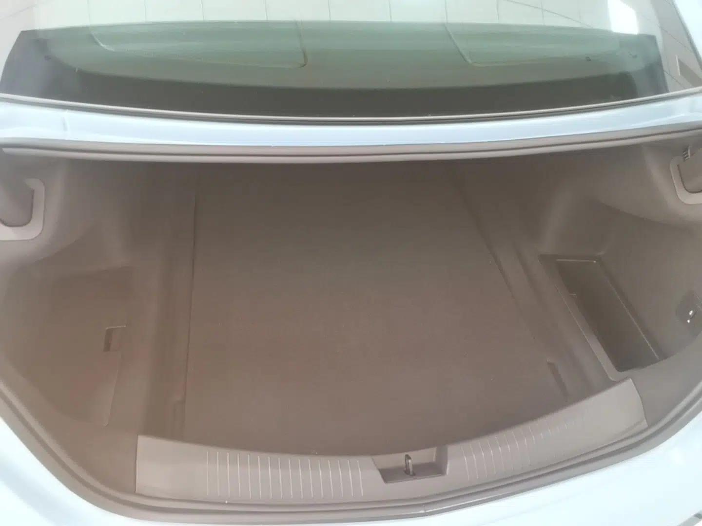 Cadillac CT5 2025 28T Track Performance Edition — миниатюра 27