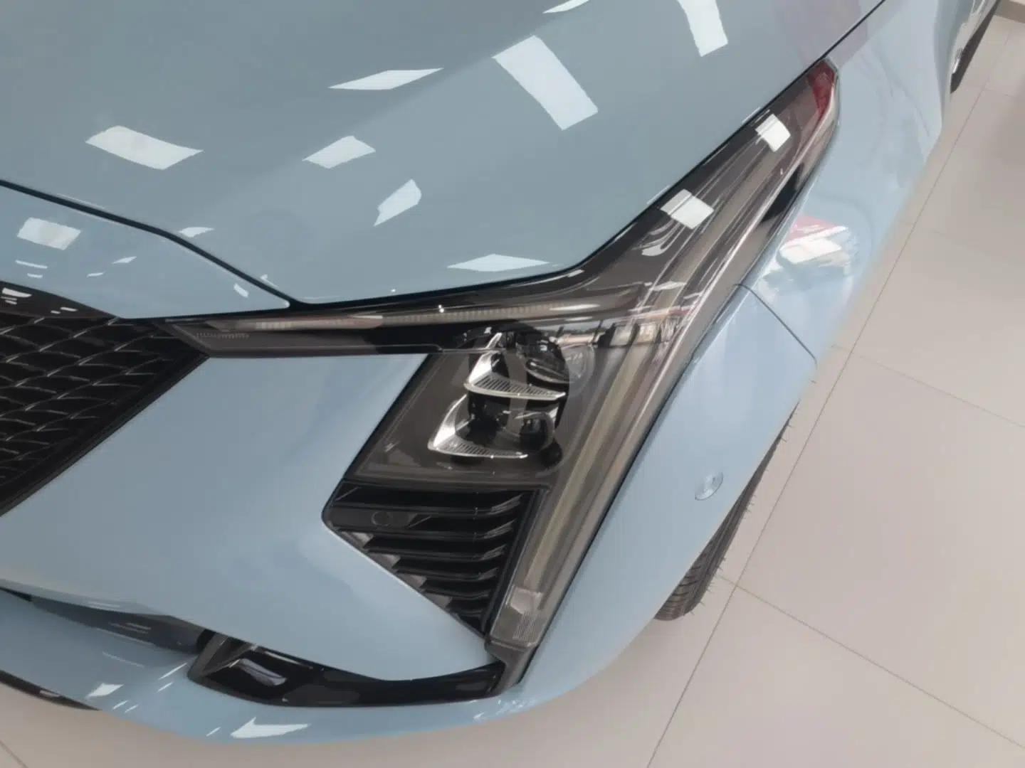 Cadillac CT5 2025 28T Track Performance Edition — миниатюра 8