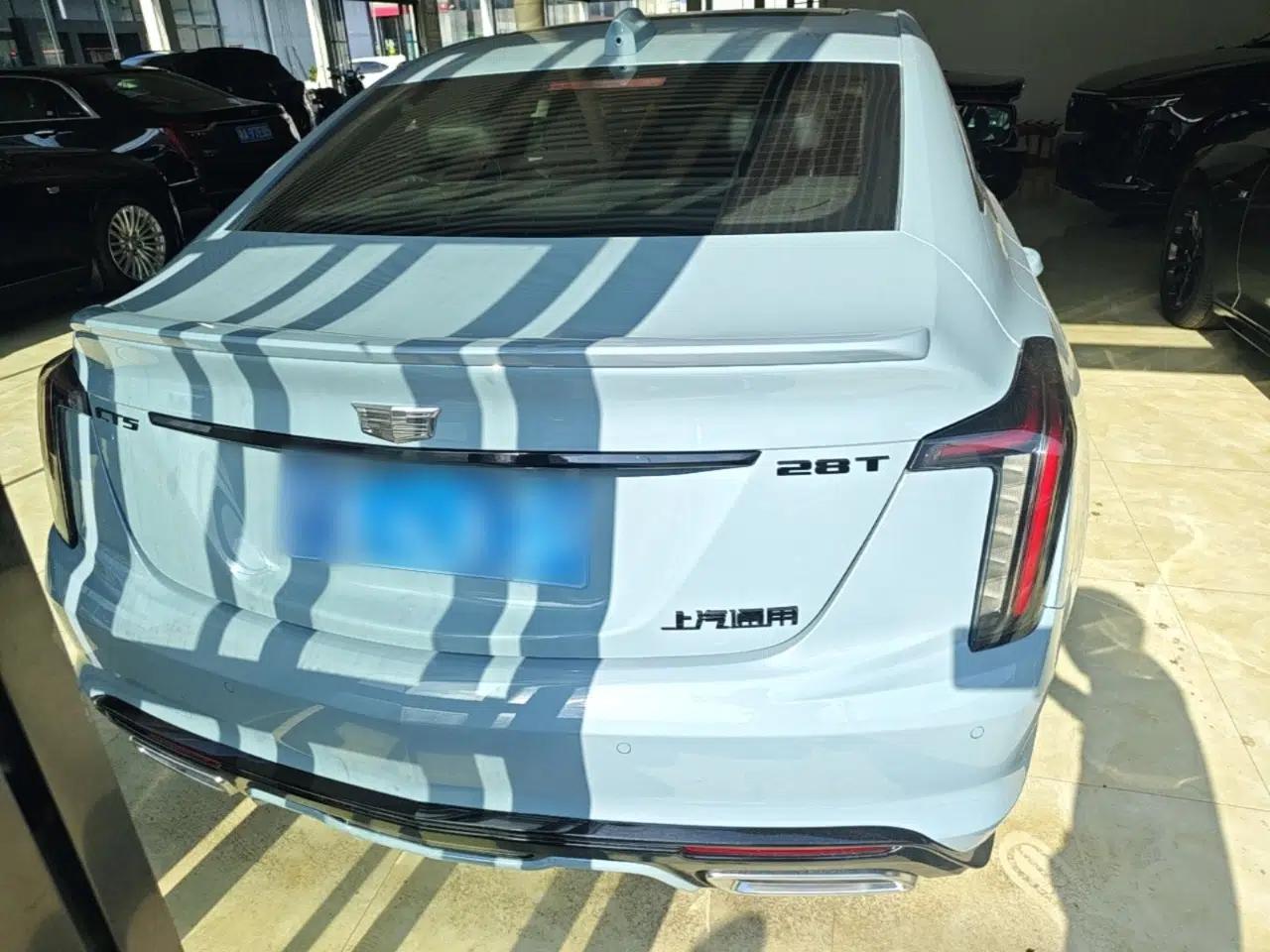 Cadillac CT5 2025 28T Track Performance Edition — миниатюра 5