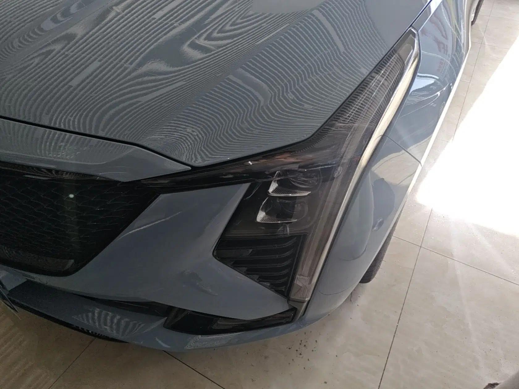 Cadillac CT5 2025 28T Track Performance Edition — миниатюра 8