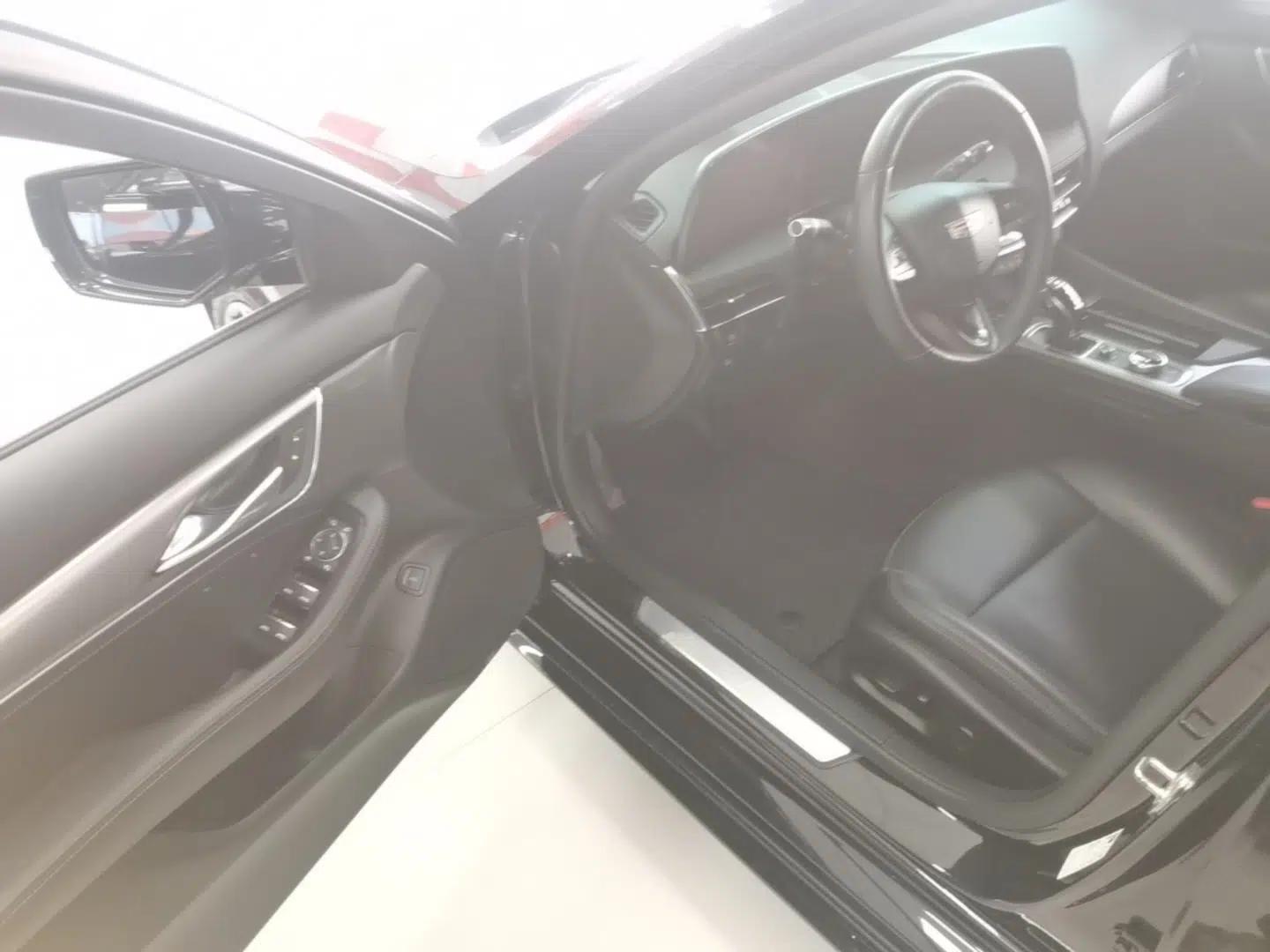 Cadillac CT5 2024 28T Prestige Edition — миниатюра 18