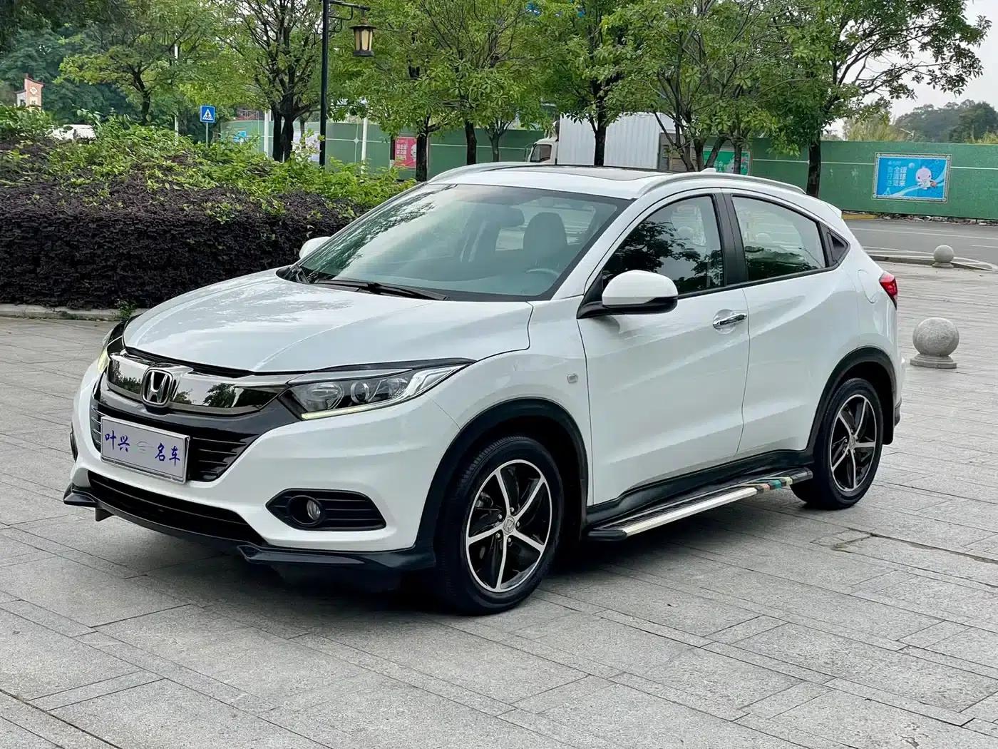 Vezel 2020 1.5L CVT Pioneer Edition — миниатюра 1