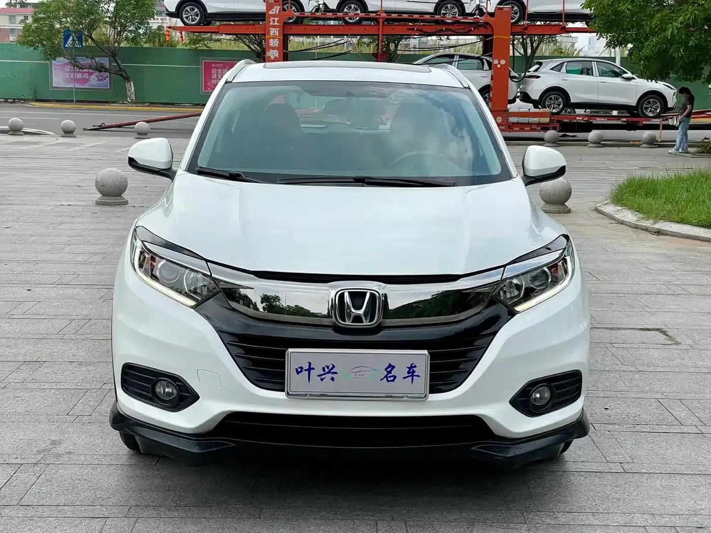 Vezel 2020 1.5L CVT Pioneer Edition — миниатюра 2