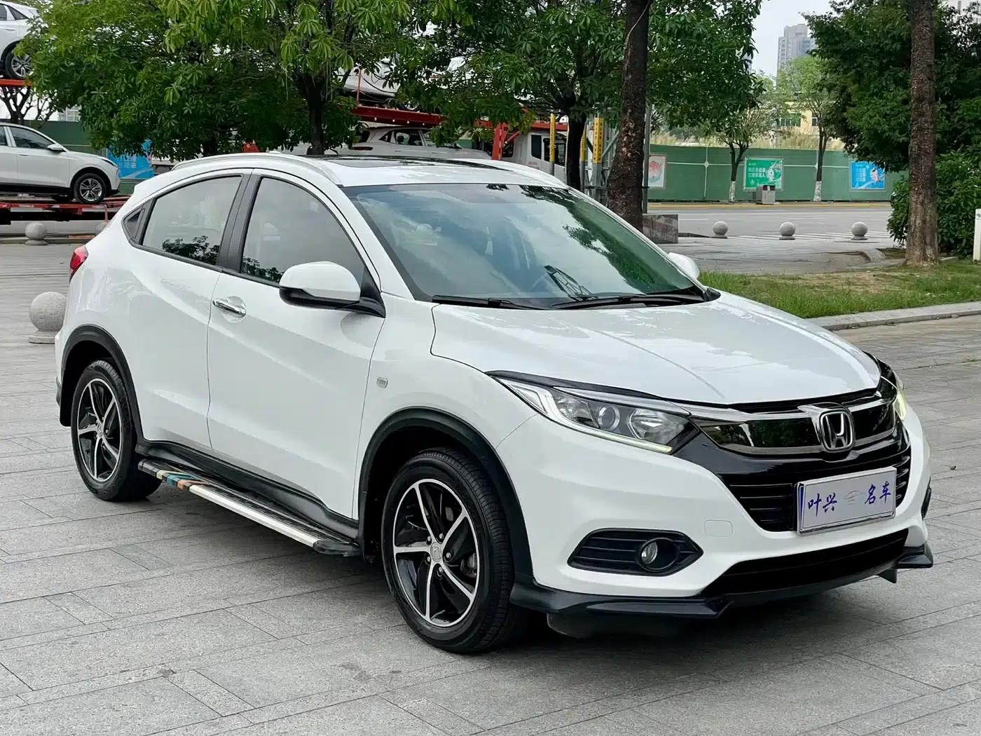Vezel 2020 1.5L CVT Pioneer Edition — миниатюра 3