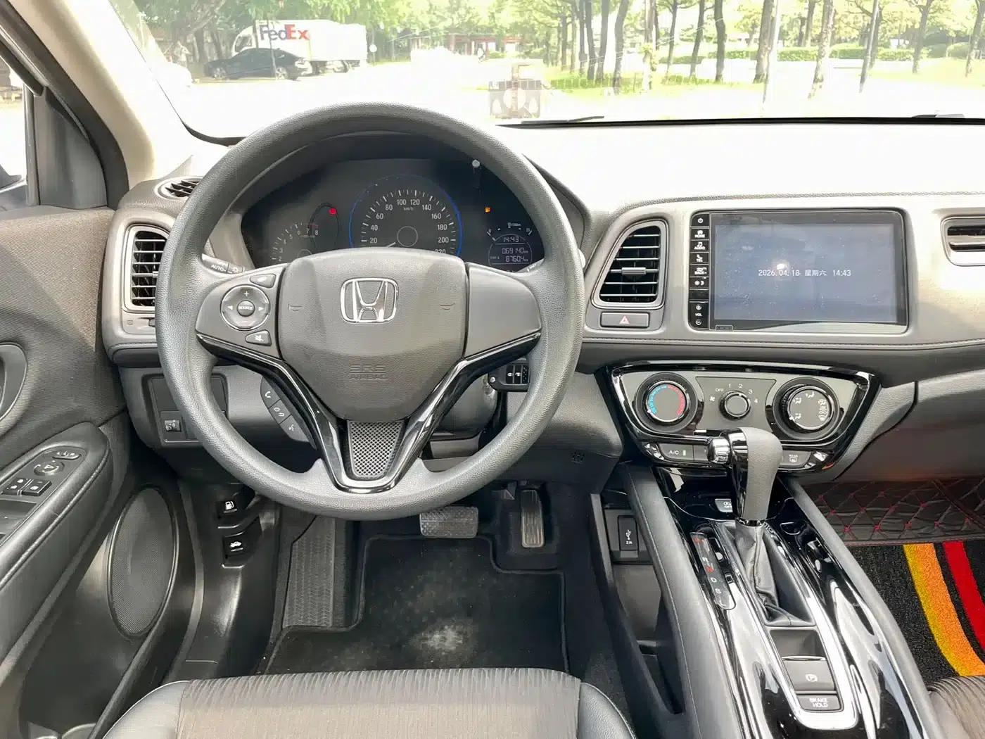 Vezel 2020 1.5L CVT Pioneer Edition — миниатюра 8