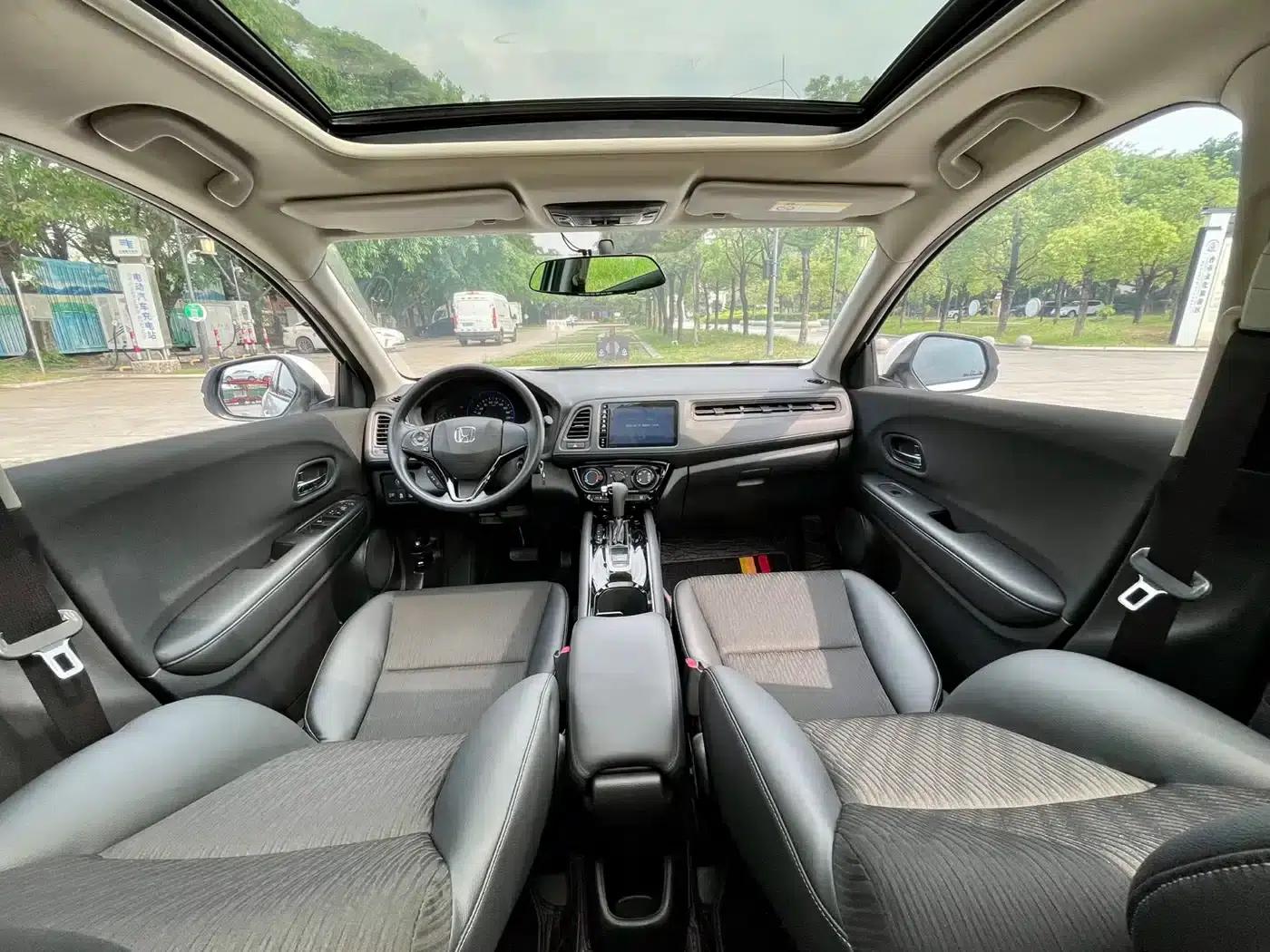 Vezel 2020 1.5L CVT Pioneer Edition — миниатюра 9