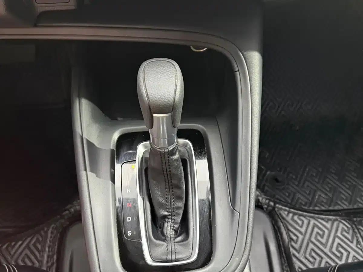 Vezel 2023 1.5L CVT Elite Edition — миниатюра 10