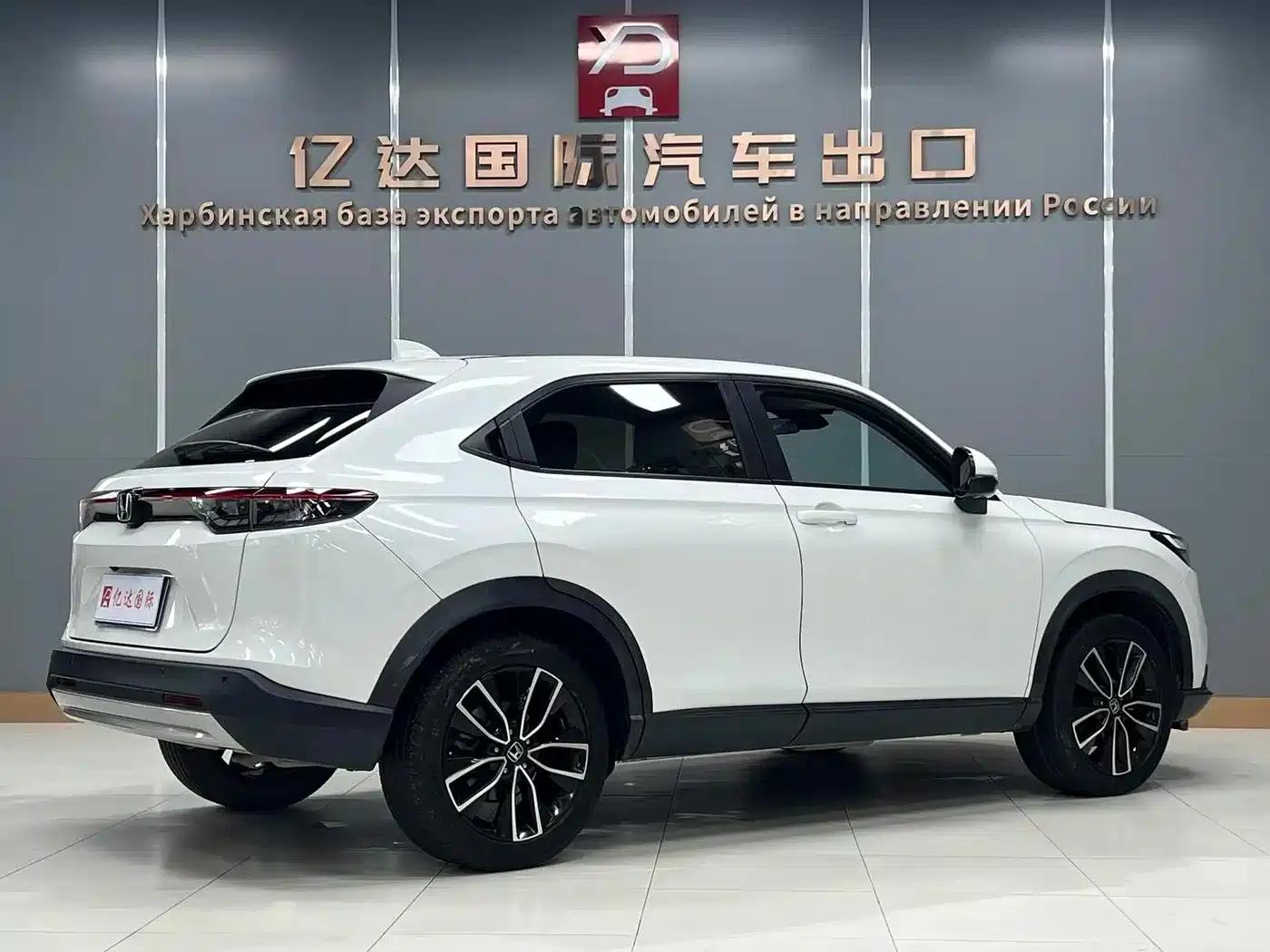 Vezel 2023 1.5L CVT Luxury Edition — миниатюра 12