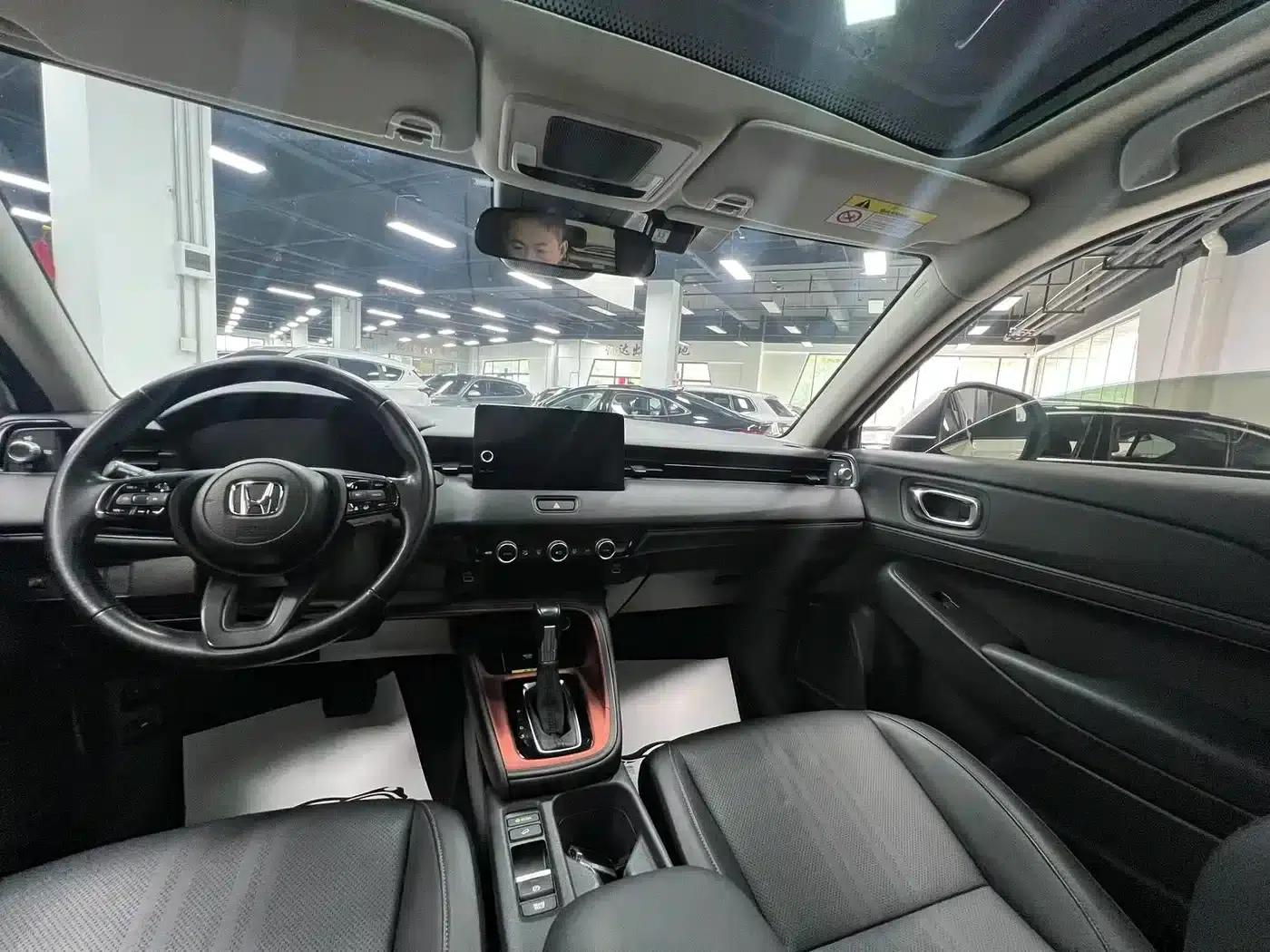 Vezel 2023 1.5L CVT Luxury Edition — миниатюра 15
