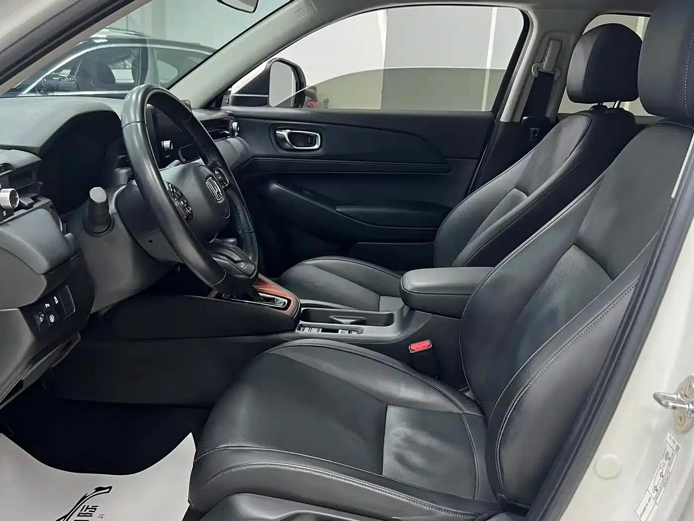 Vezel 2023 1.5L CVT Luxury Edition — миниатюра 22
