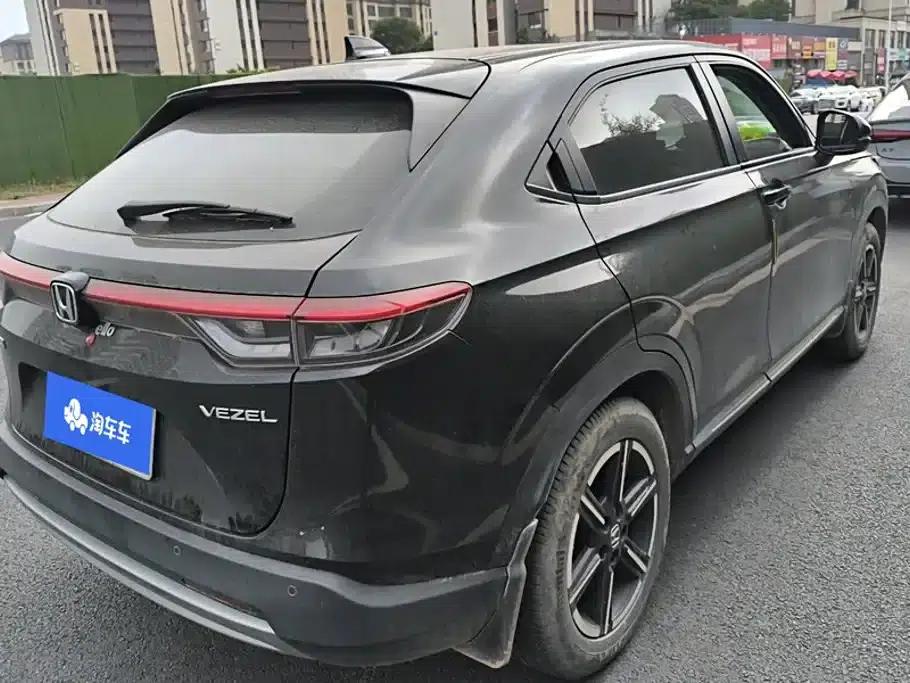Vezel 2023 1.5L CVT Elite Edition — миниатюра 3