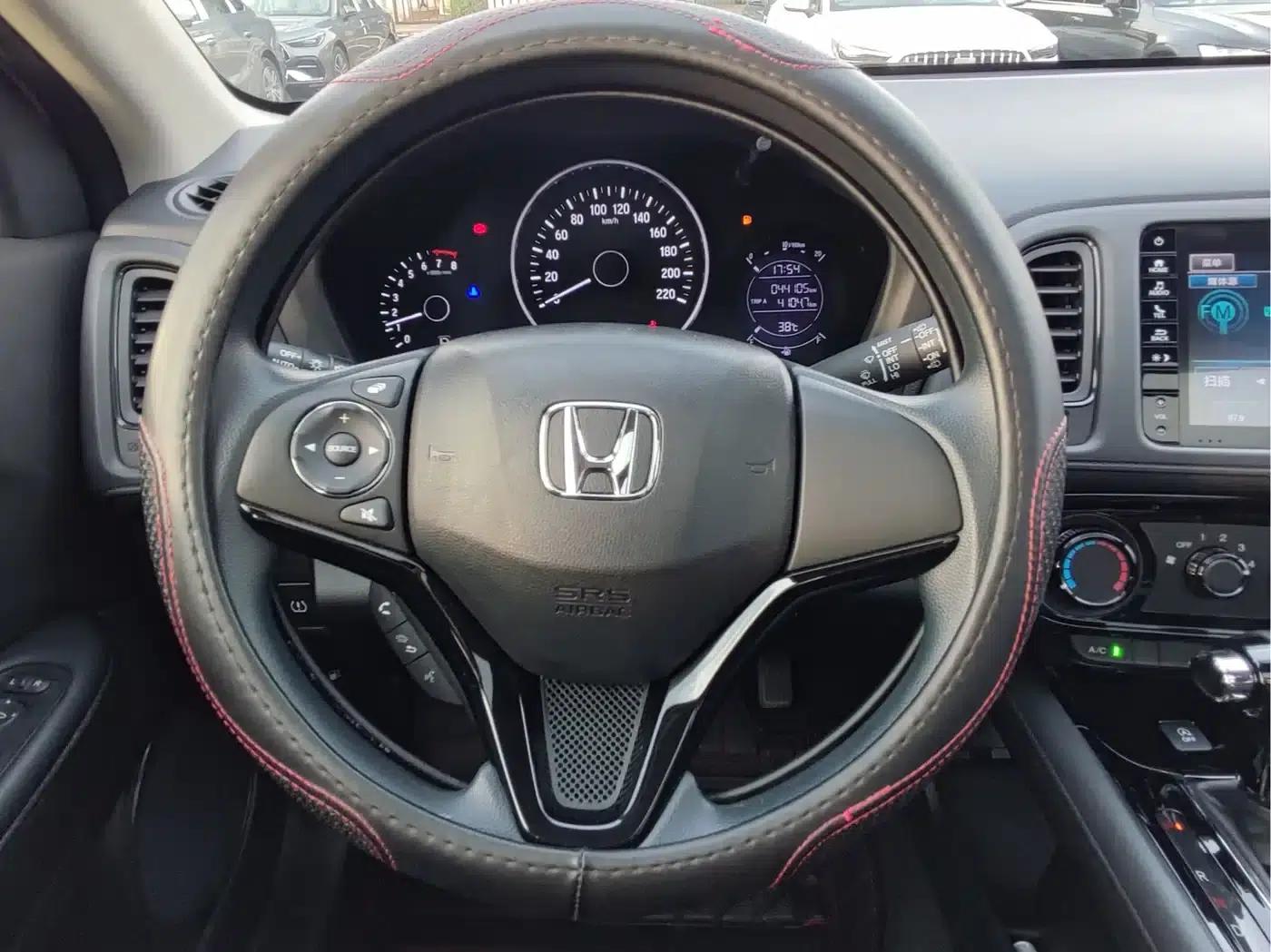 Vezel 2020 1.5L CVT Pioneer Edition — миниатюра 14