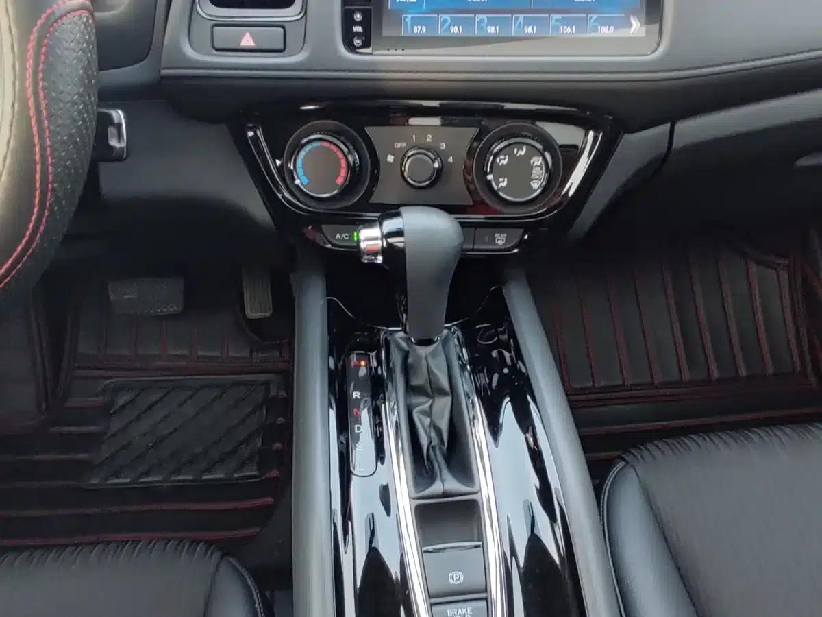 Vezel 2020 1.5L CVT Pioneer Edition — миниатюра 16