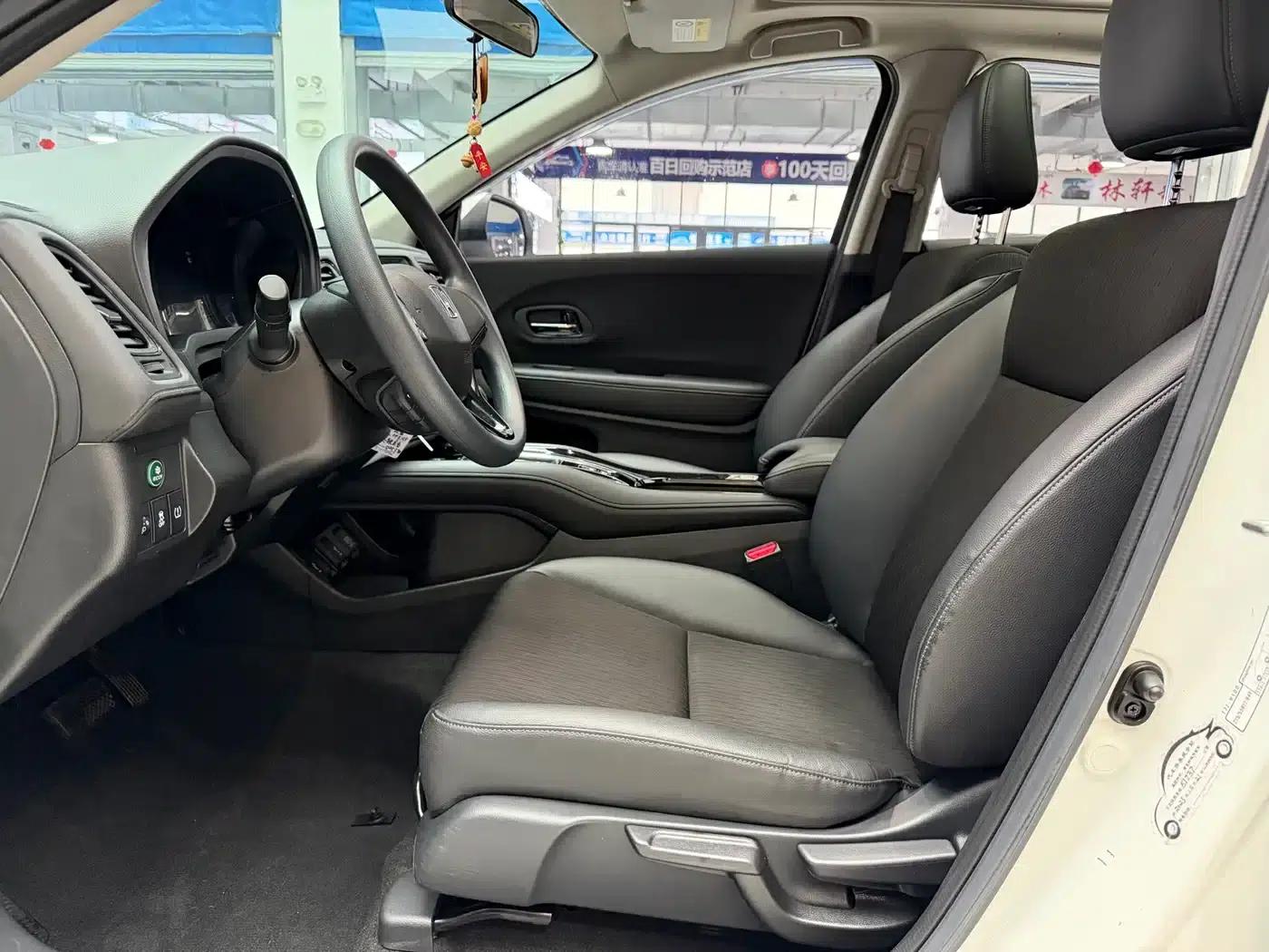 Vezel 2020 1.5L CVT Pioneer Edition — миниатюра 6
