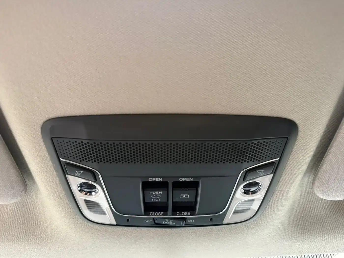 Vezel 2020 1.5L CVT Pioneer Edition — миниатюра 18