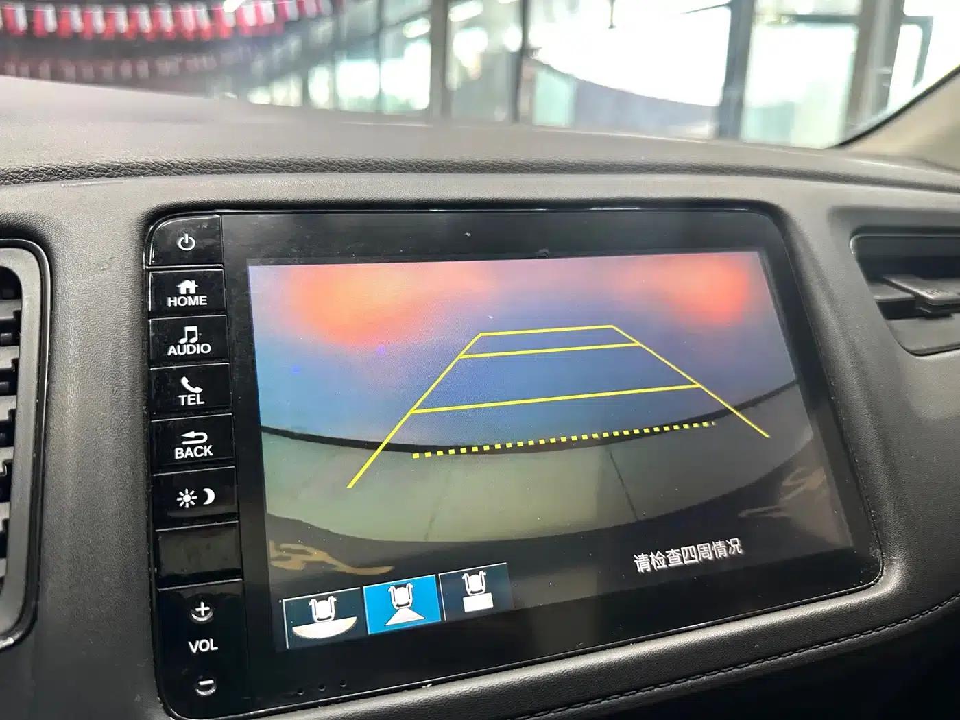 Vezel 2022 1.5L CVT Phantom Night Pioneer Edition — миниатюра 13