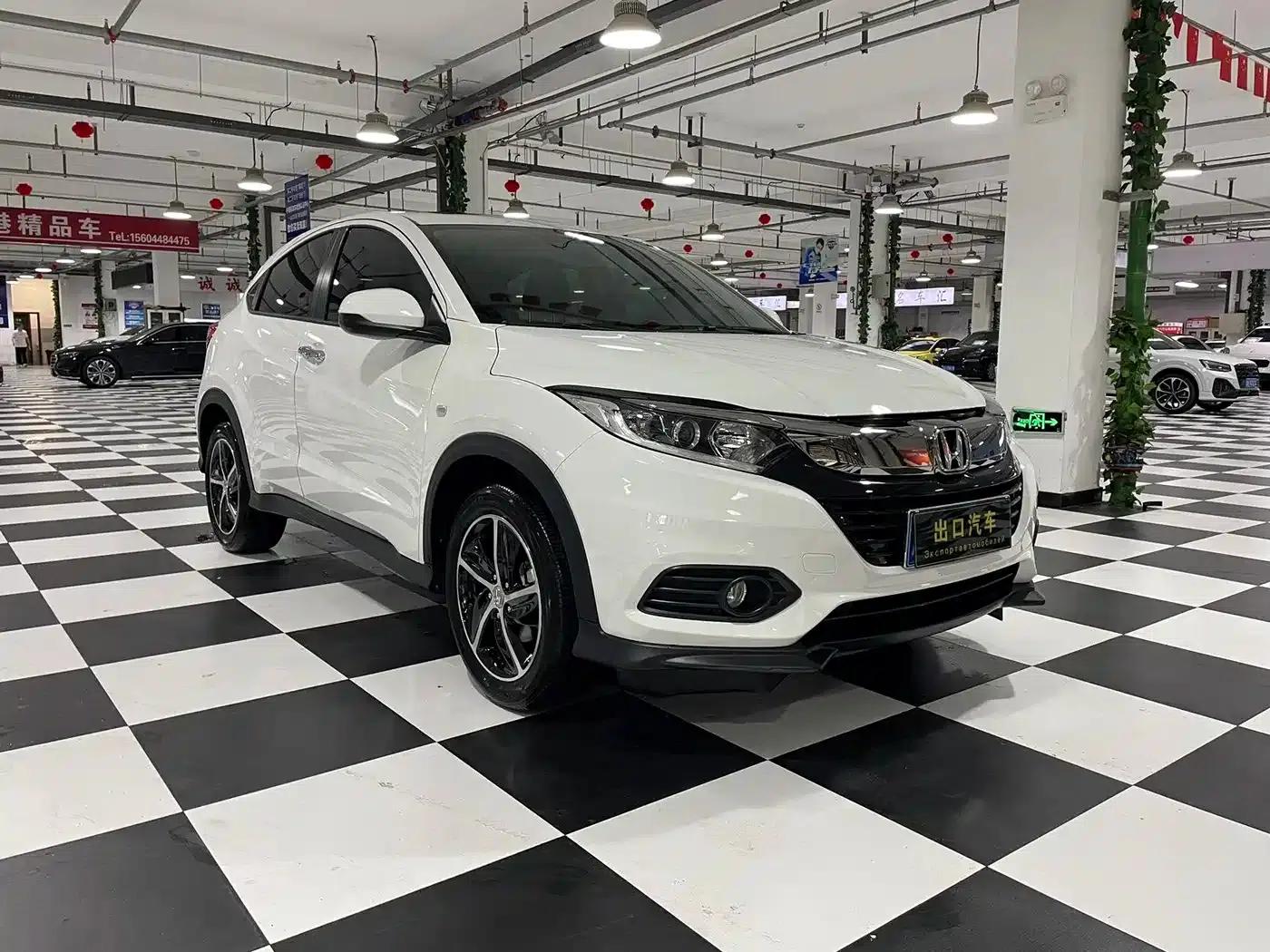 Vezel 2020 1.5L CVT Pioneer Edition — миниатюра 3