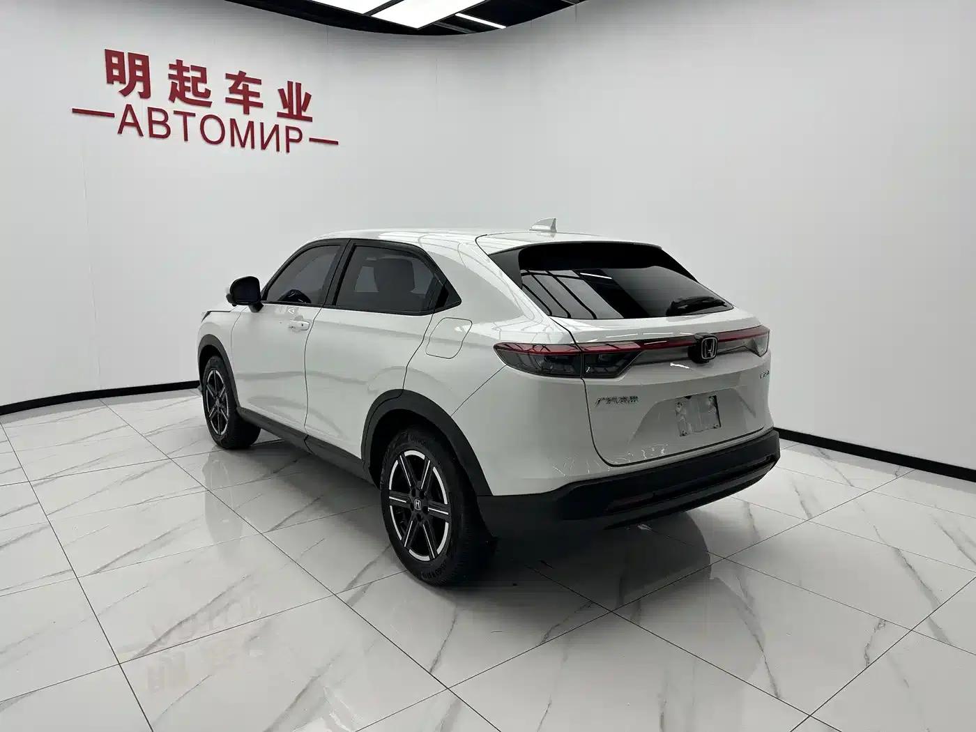 Vezel 2023 1.5L CVT Elite Edition — миниатюра 8