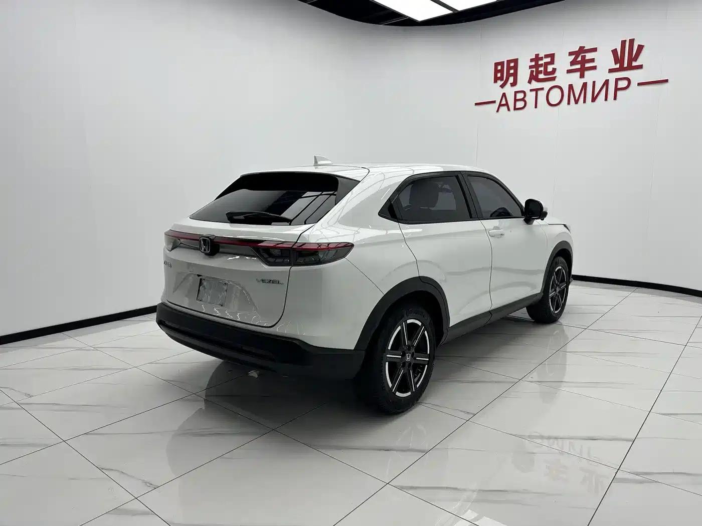 Vezel 2023 1.5L CVT Elite Edition — миниатюра 9