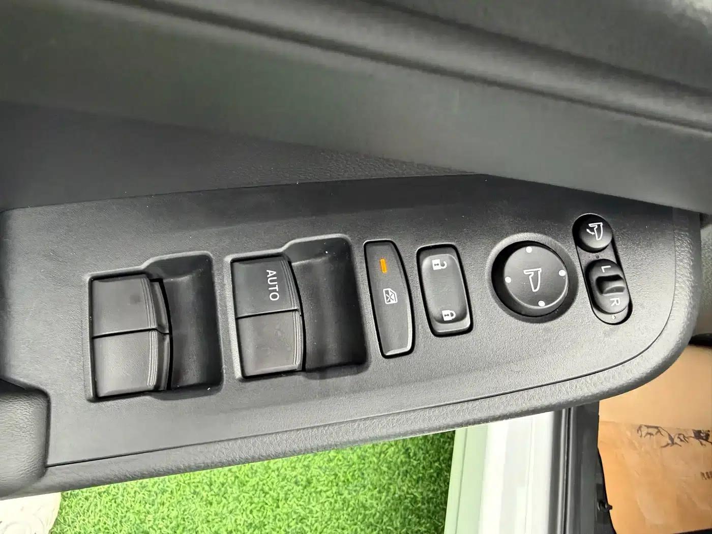 Vezel 2023 1.5L CVT Elite Edition — миниатюра 16