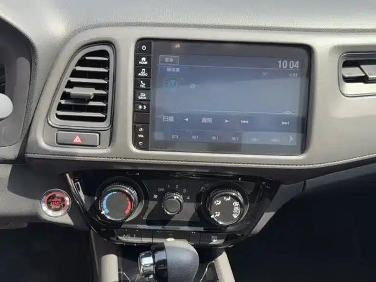Vezel 2020 1.5L CVT Luxury Edition — миниатюра 6