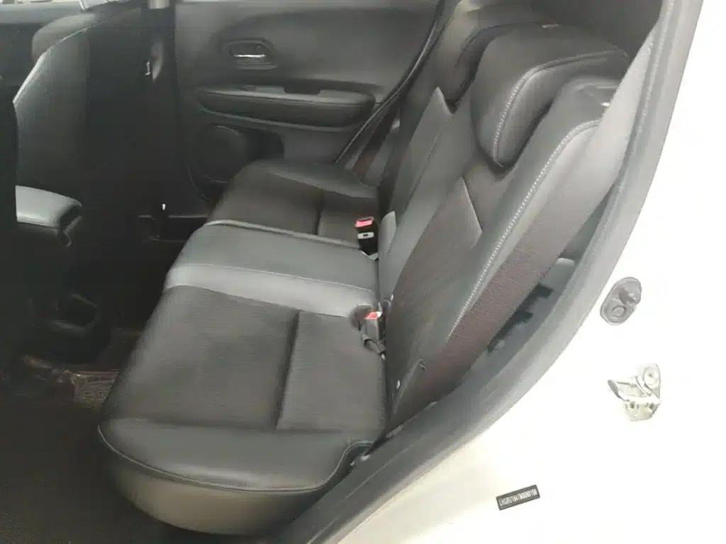 Vezel 2020 1.5L CVT Pioneer Edition — миниатюра 17