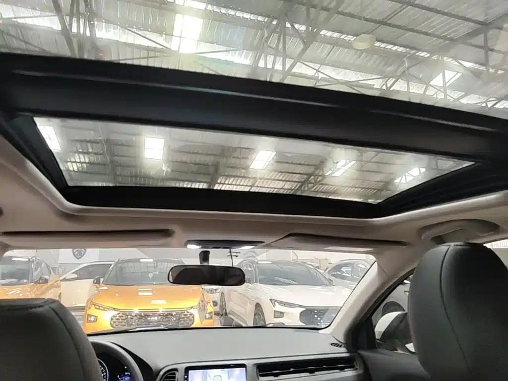 Vezel 2020 1.5L CVT Pioneer Edition — миниатюра 18