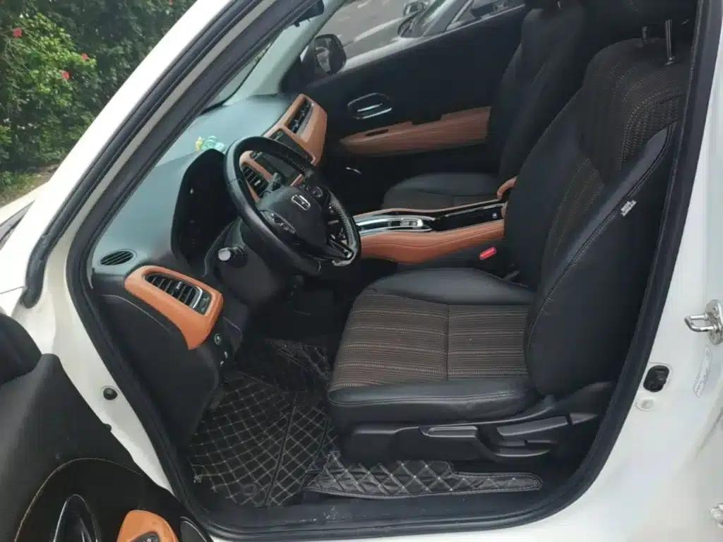 Vezel 2015 1.8L CVT 2WD Luxury — миниатюра 15