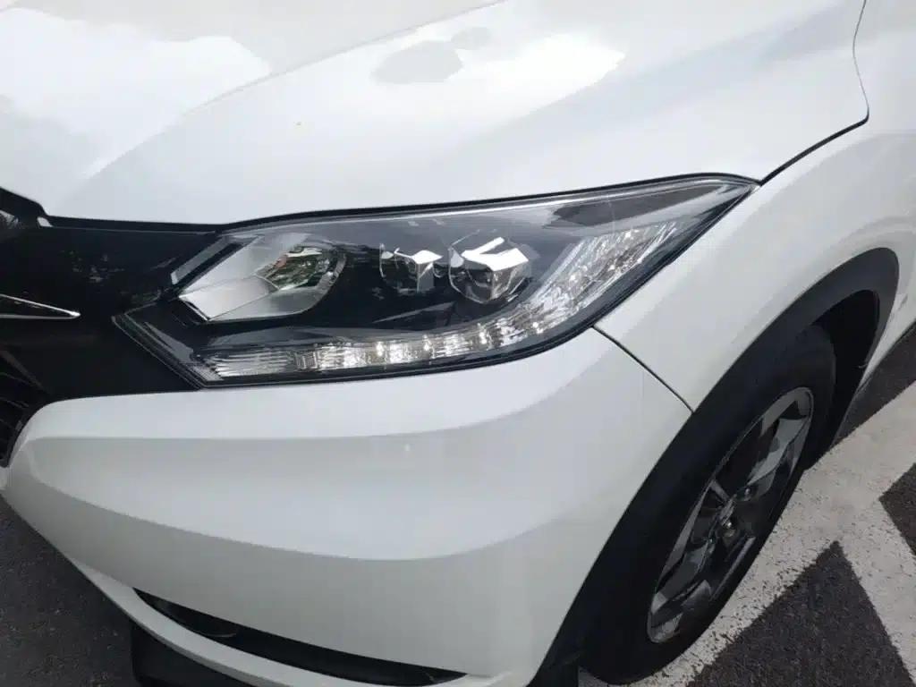 Vezel 2015 1.8L CVT 2WD Luxury — миниатюра 24