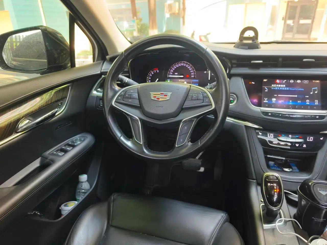 Cadillac XT5 2016 25T Luxury Model — миниатюра 10