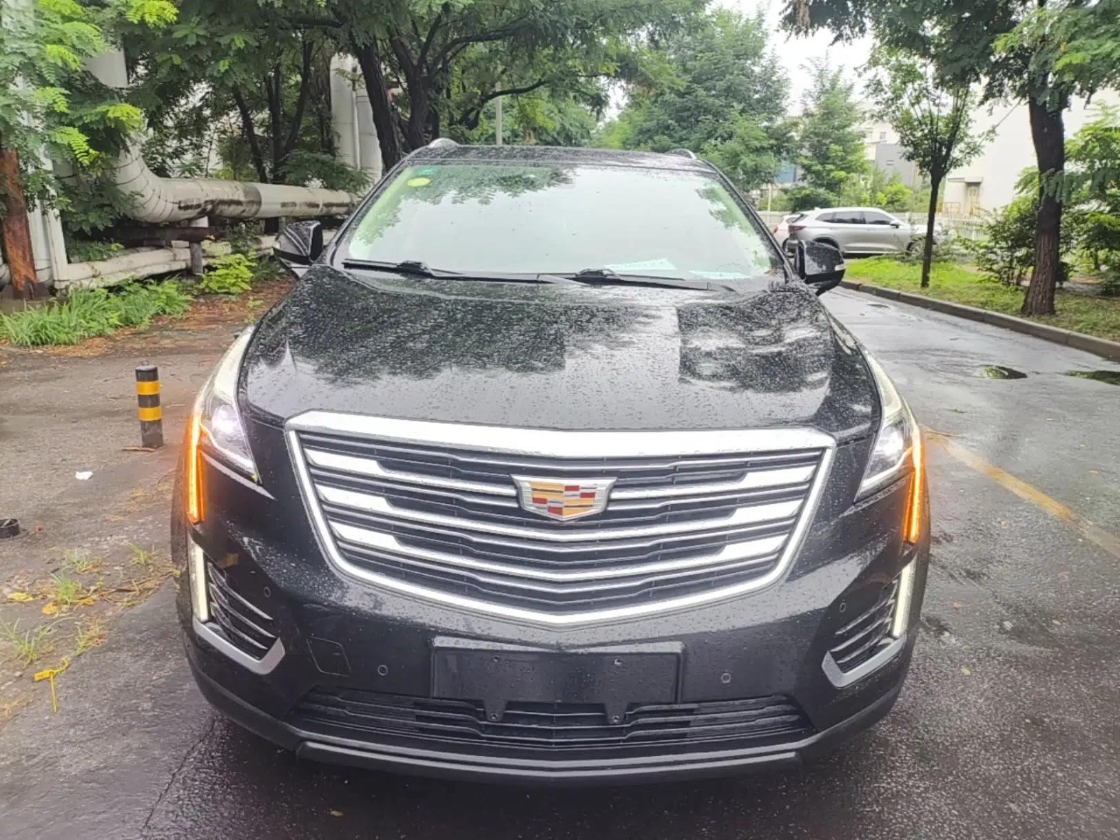 Cadillac XT5 2018 28T Four-Wheel Drive Luxury Model — миниатюра 2