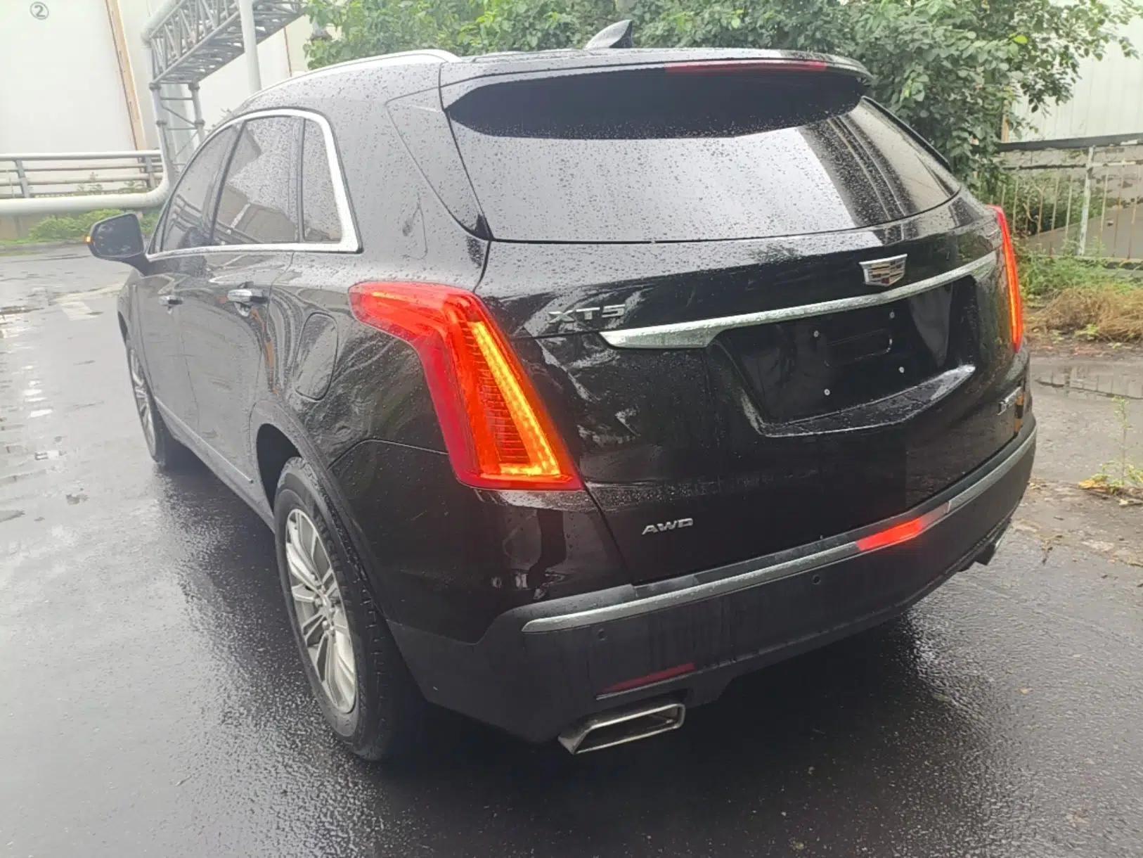 Cadillac XT5 2018 28T Four-Wheel Drive Luxury Model — миниатюра 4
