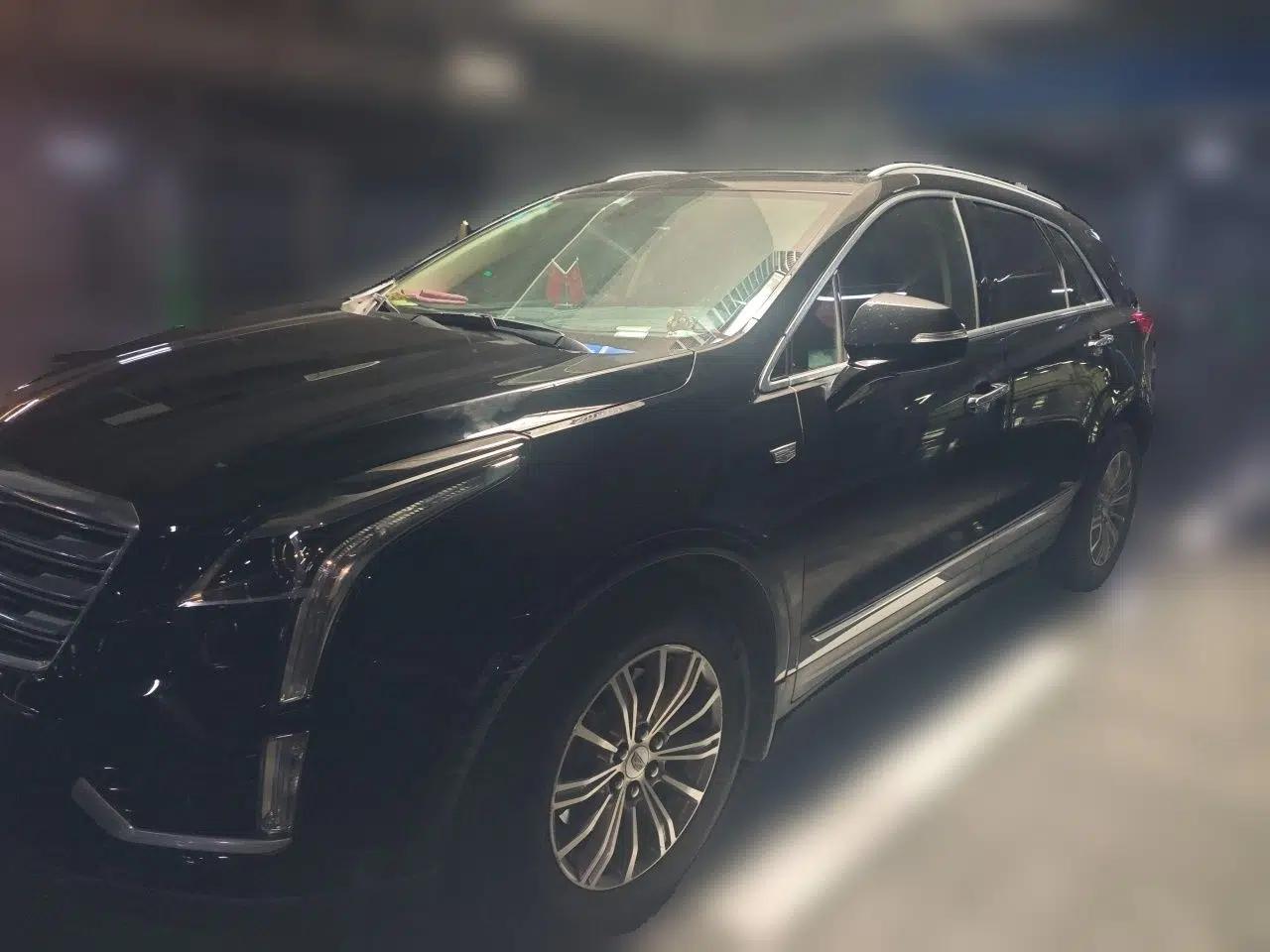 Cadillac XT5 2018 25T Luxury Model — миниатюра 1