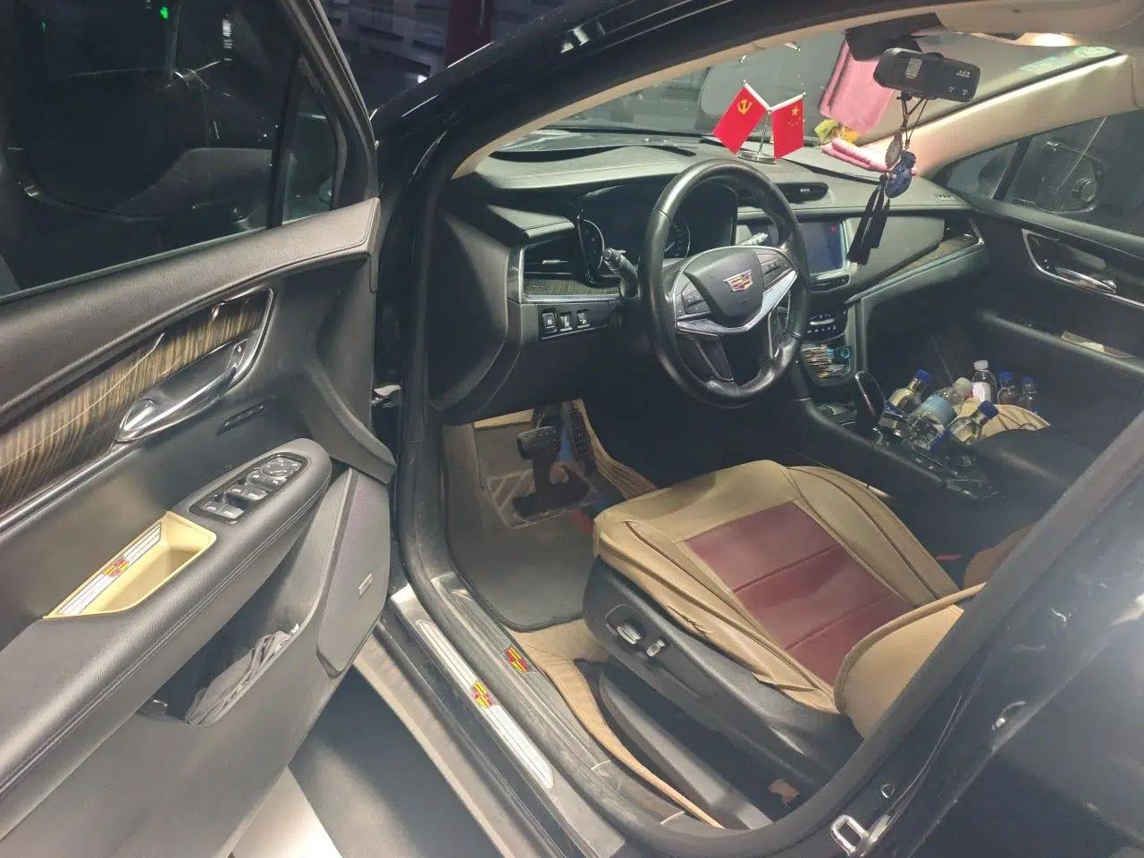 Cadillac XT5 2018 25T Luxury Model — миниатюра 19