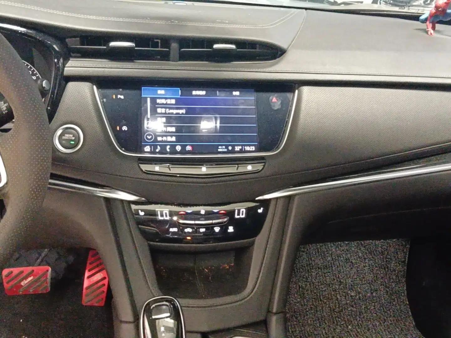 Cadillac XT5 2021 2.0T Two-Wheel Drive Luxury Version — миниатюра 15