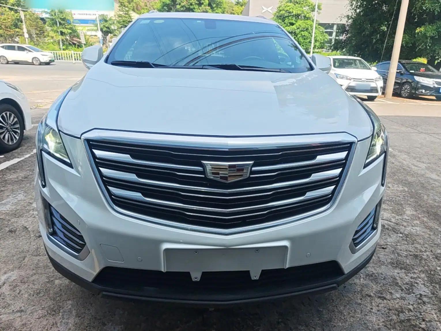Cadillac XT5 2018 25T Luxury Model — миниатюра 2