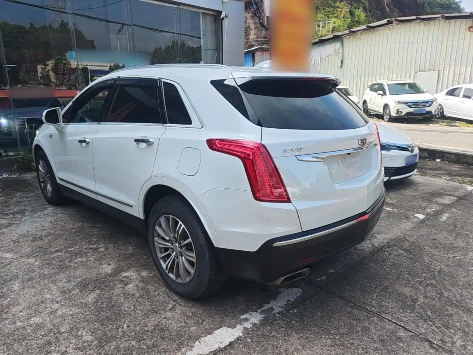 Cadillac XT5 2018 25T Luxury Model — миниатюра 4