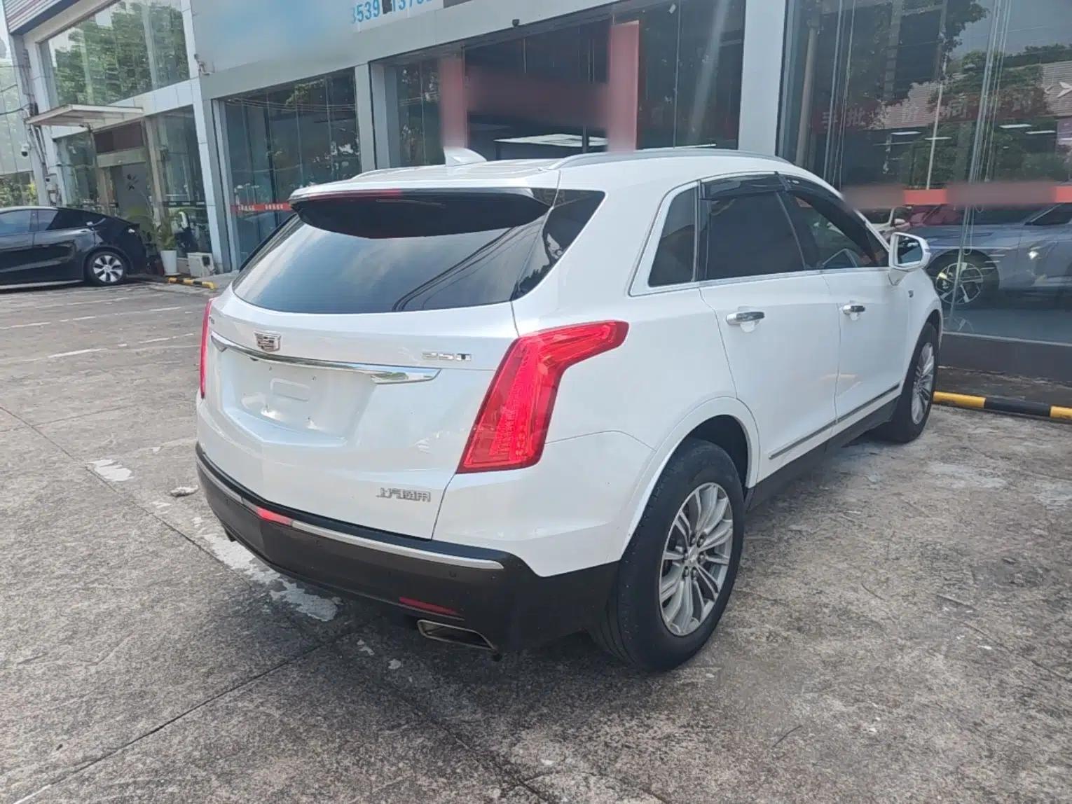 Cadillac XT5 2018 25T Luxury Model — миниатюра 6