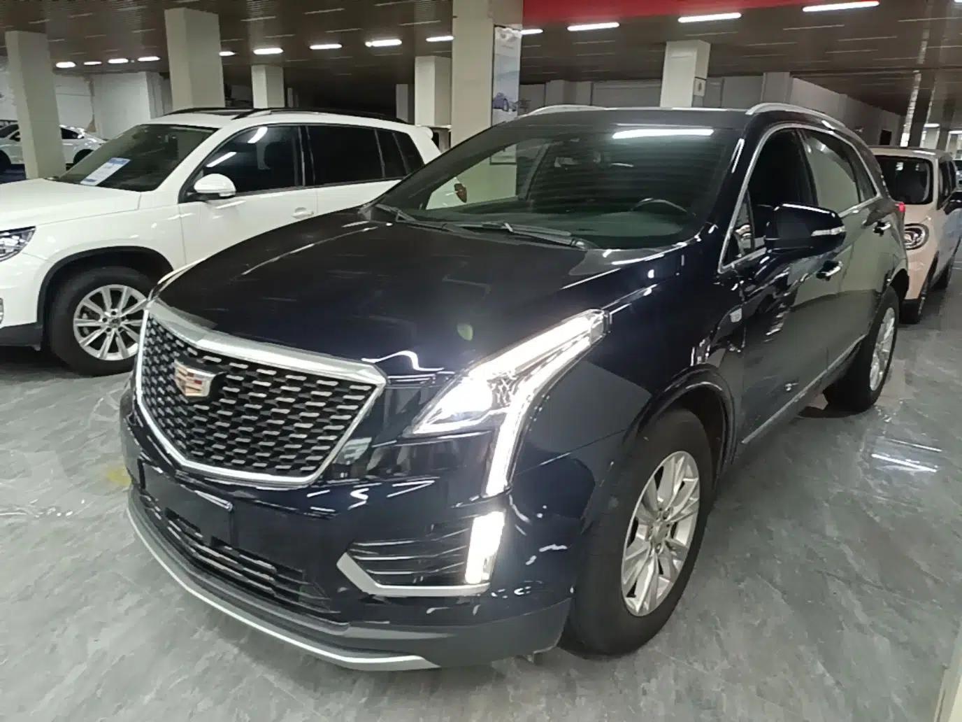 Cadillac XT5 2021 2.0T Two-Wheel Drive Luxury Version — миниатюра 1