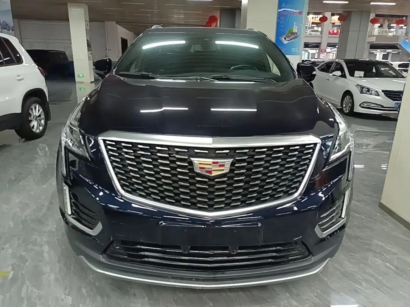 Cadillac XT5 2021 2.0T Two-Wheel Drive Luxury Version — миниатюра 2
