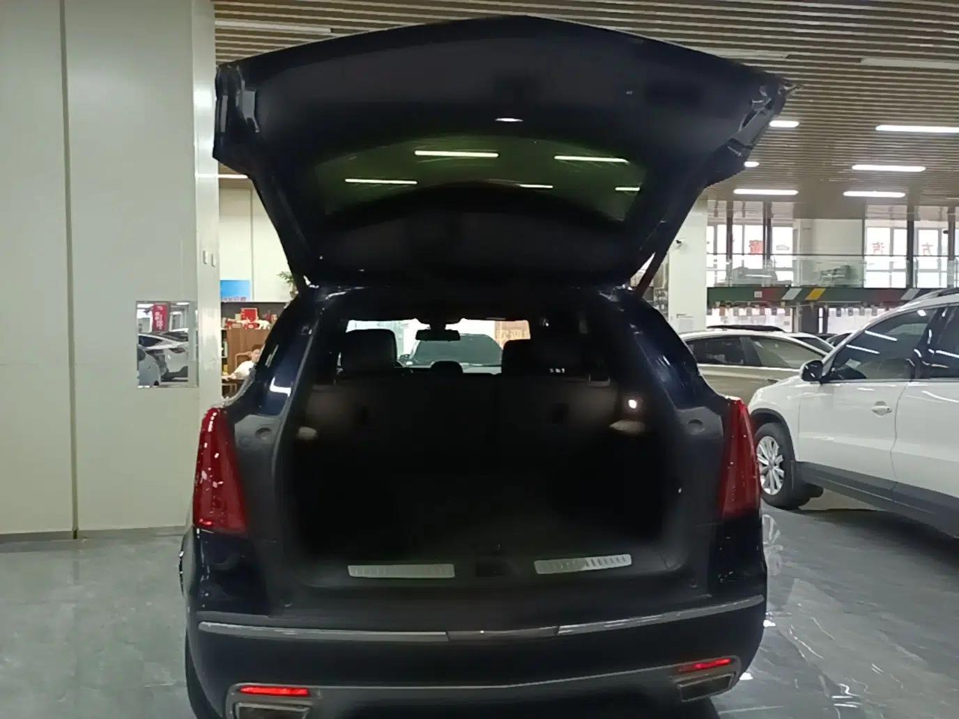 Cadillac XT5 2021 2.0T Two-Wheel Drive Luxury Version — миниатюра 22