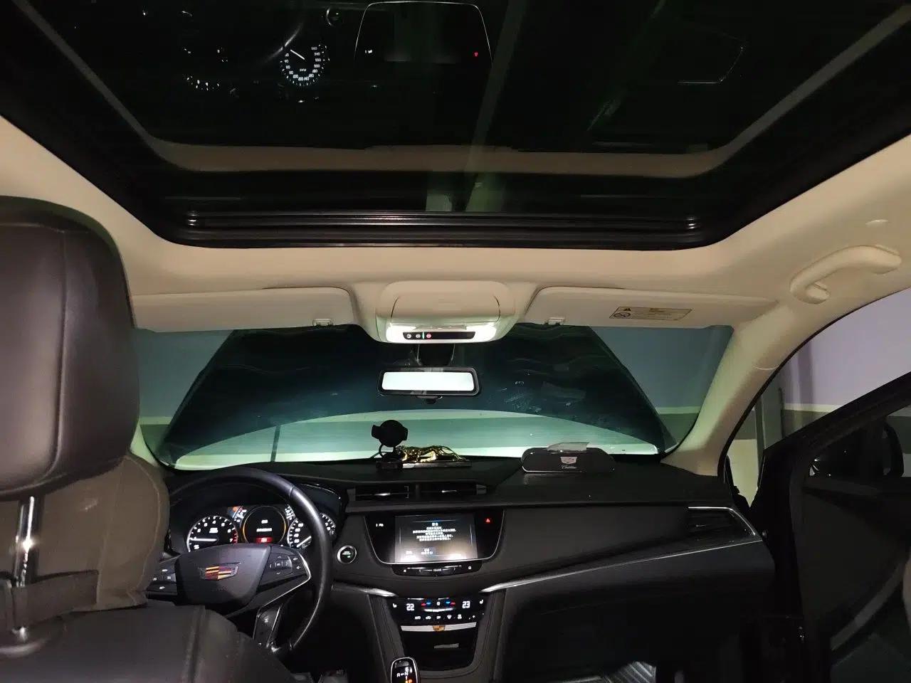 Cadillac XT5 2018 28T Four-Wheel Drive Luxury Model — миниатюра 18