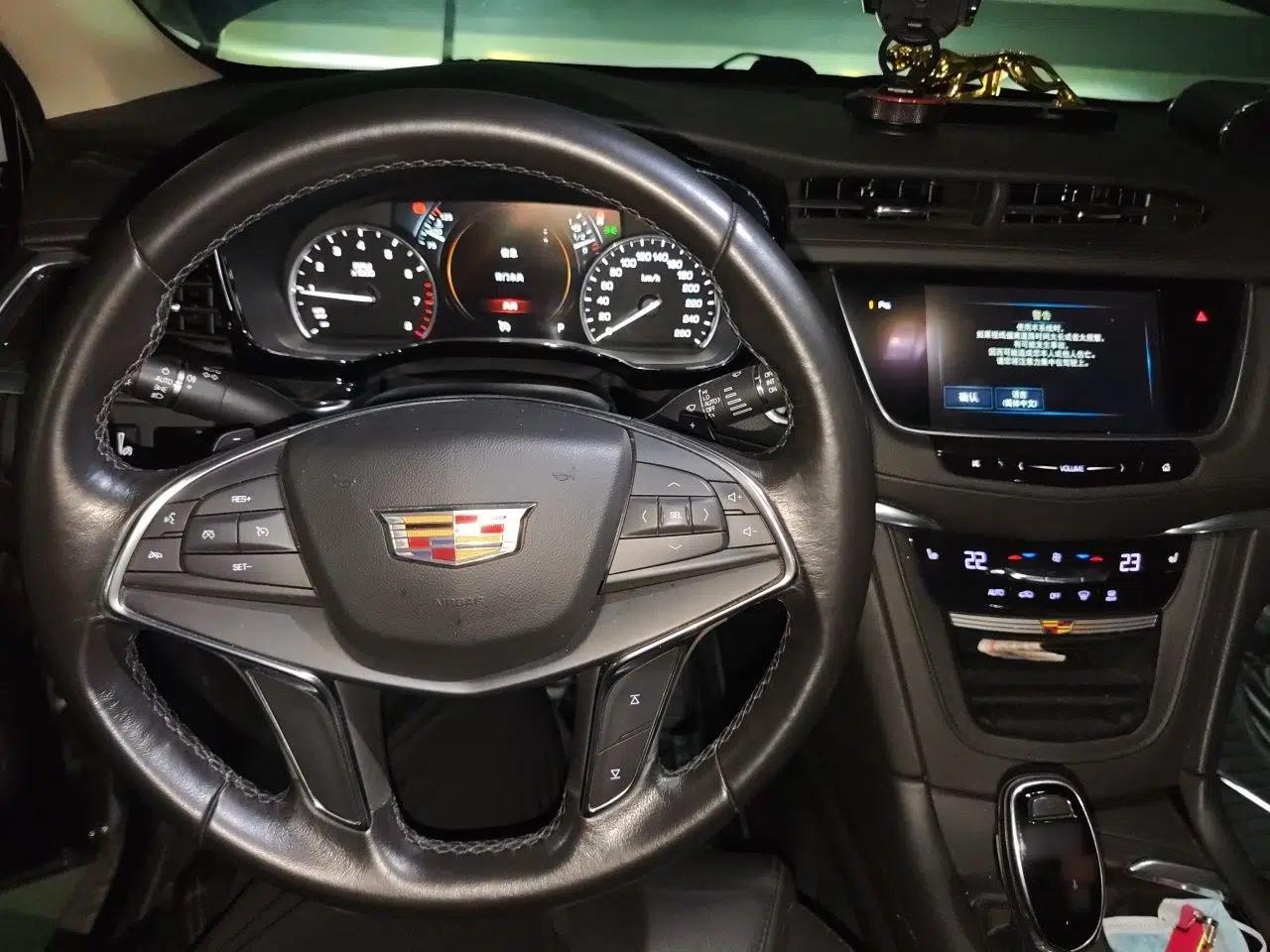 Cadillac XT5 2018 28T Four-Wheel Drive Luxury Model — миниатюра 9