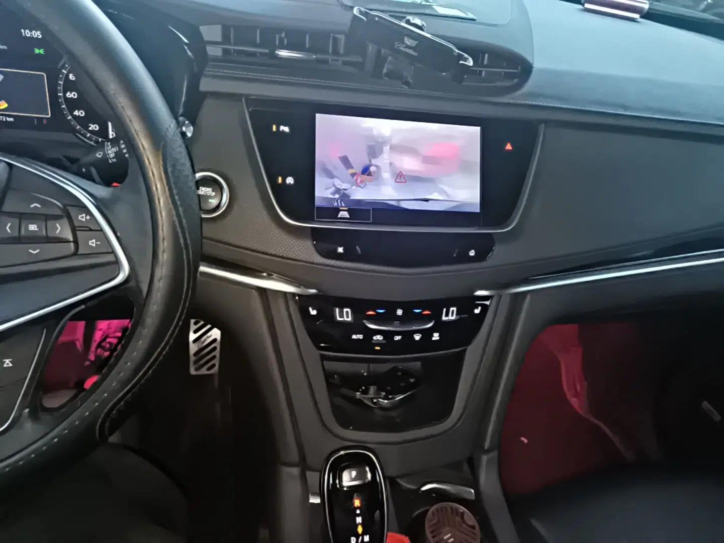 Cadillac XT5 2024 2.0T Two-Wheel Drive Fashion Edition — миниатюра 15